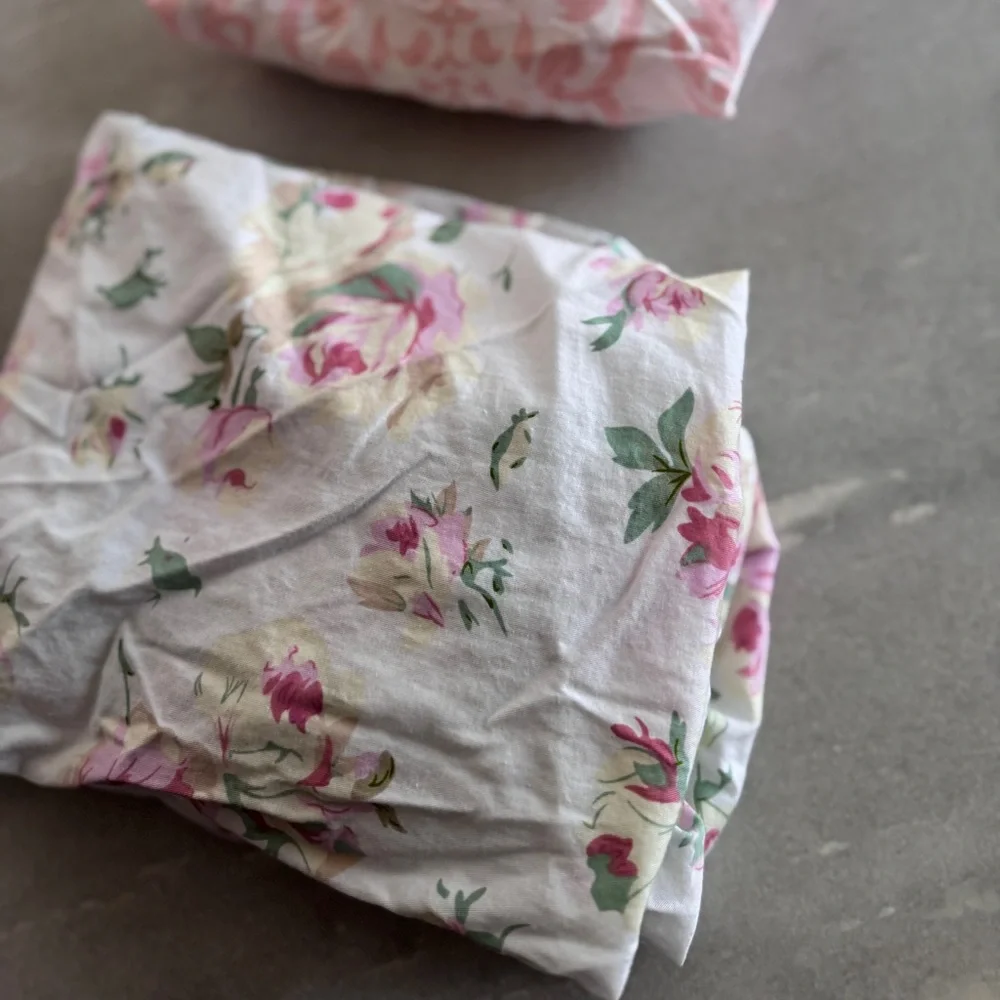 Sweet jojo baby crib sheet set of 2